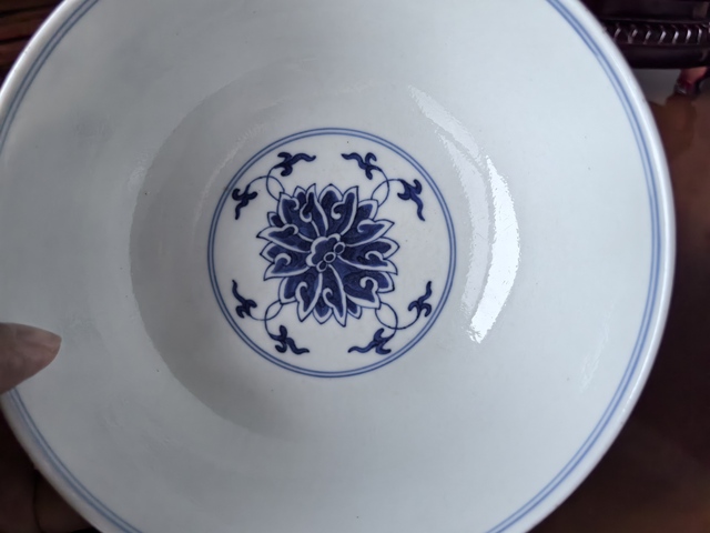 古玩陶瓷青花碗真品鑒賞圖