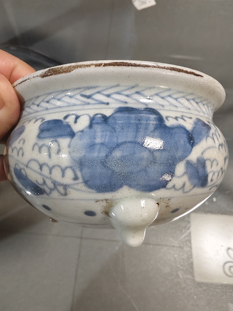 古玩陶瓷青花花卉爐拍賣，當前價格288元