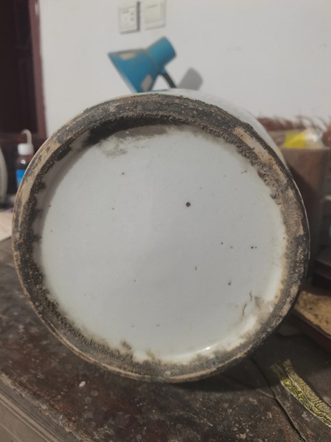 古玩陶瓷囍字紋青花瓶真品鑒賞圖