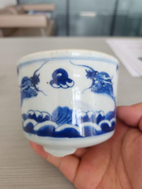 古玩陶瓷清晚期 青花雙龍戲珠香爐真品鑒賞圖