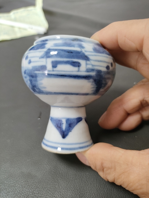 古玩陶瓷青花山水紋瓷豆真品鑒賞圖