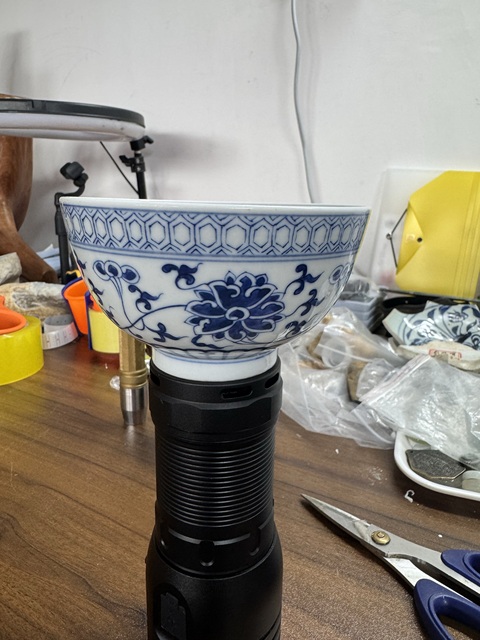 古玩陶瓷光緒二級(jí)官青花纏枝花卉紋茶碗拍賣,當(dāng)前價(jià)格6800元