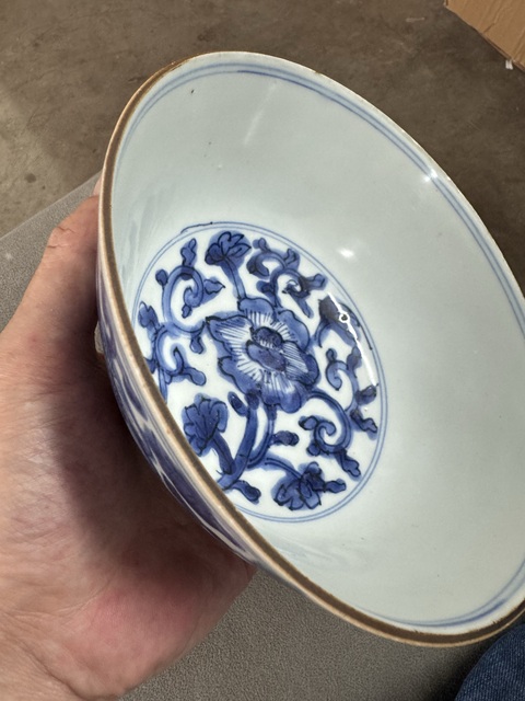 古玩陶瓷青花花卉紋茶碗真品鑒賞圖