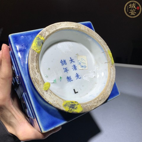 古玩陶瓷清光緒藍釉八卦琮式瓶真品鑒賞圖