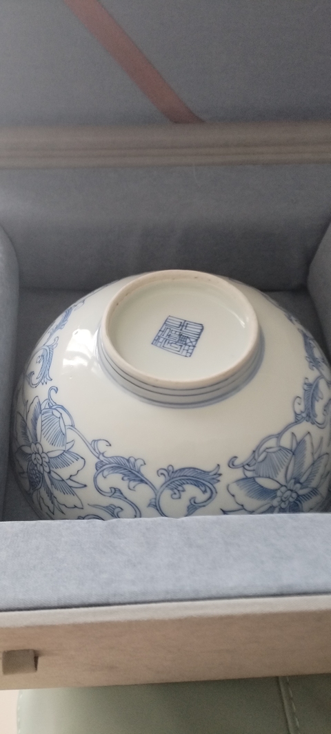 古玩陶瓷青花淡描花卉紋碗，模糊，偏老真品鑒賞圖