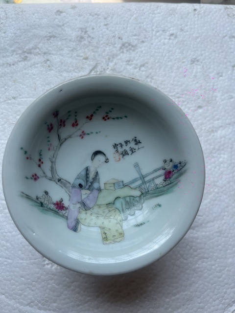古玩陶瓷粉彩桃花仕女圖高足盤真品鑒賞圖