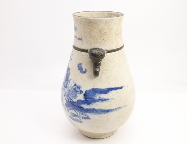 古玩陶瓷哥釉青花人物故事象耳尊真品鑒賞圖