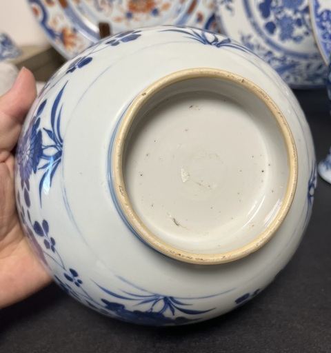 古玩陶瓷青花花卉紋碗真品鑒賞圖