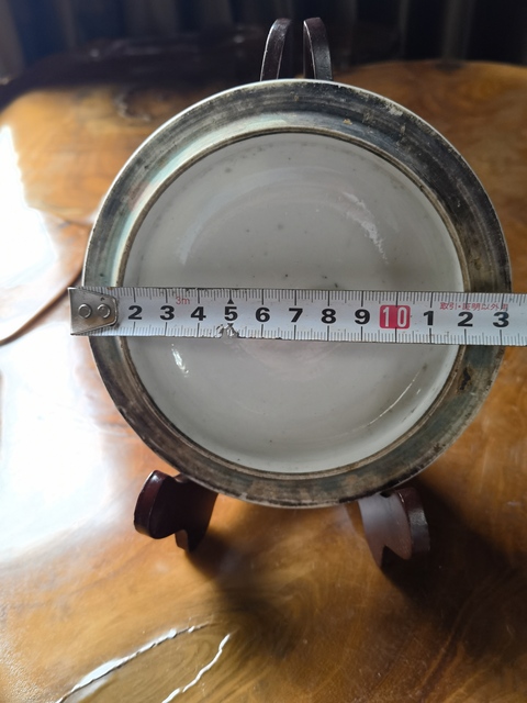 古玩陶瓷晚清人物青花罐蓋拍賣，當(dāng)前價(jià)格299元