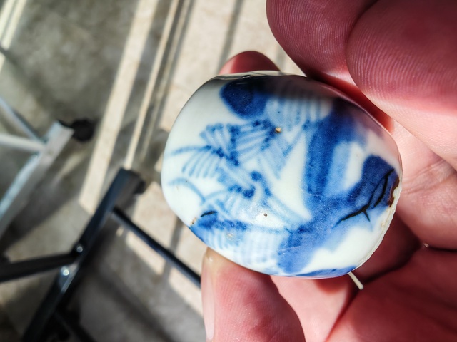 古玩陶瓷山水紋青花鳥食罐真品鑒賞圖
