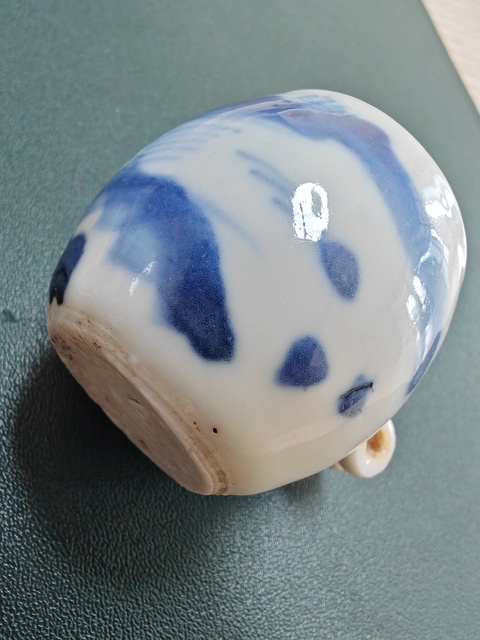 古玩陶瓷山水紋青花鳥食罐真品鑒賞圖