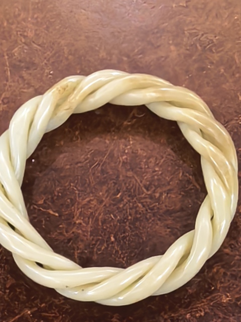 古玩玉器絞絲環(huán)真品鑒賞圖
