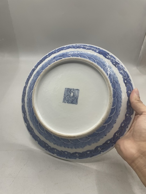 古玩陶瓷青花盤真品鑒賞圖
