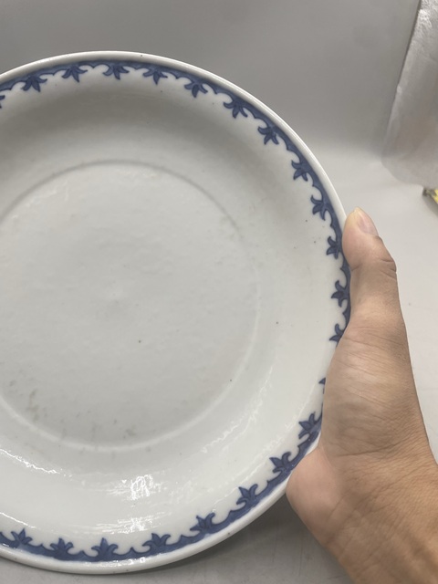 古玩陶瓷青花盤真品鑒賞圖