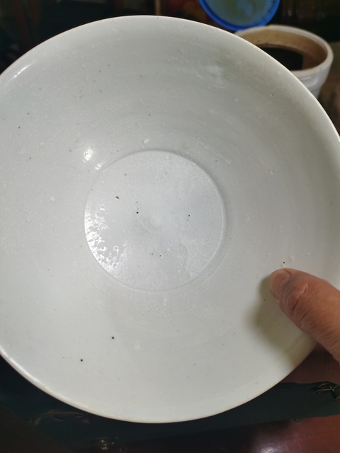 古玩陶瓷青白釉大碗真品鑒賞圖