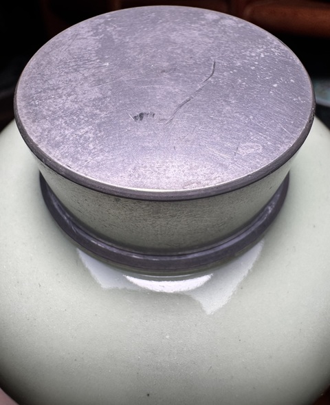 古玩陶瓷豆青釉罐真品鑒賞圖