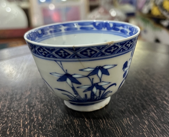 古玩陶瓷一路連科玲瓏瓷青花杯真品鑒賞圖