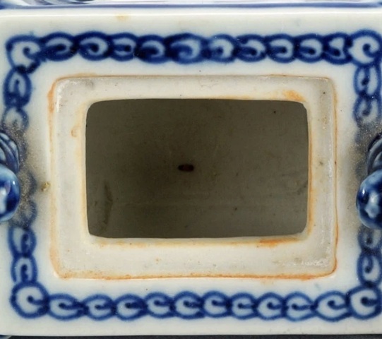 古玩陶瓷青花山水香爐真品鑒賞圖