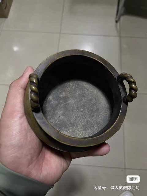 古玩銅器爐子真品鑒賞圖