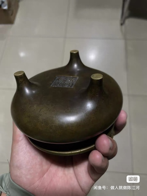 古玩銅器爐子真品鑒賞圖