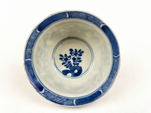 古玩陶瓷清光緒·青花仕女折沿杯拍賣，當前價格198元