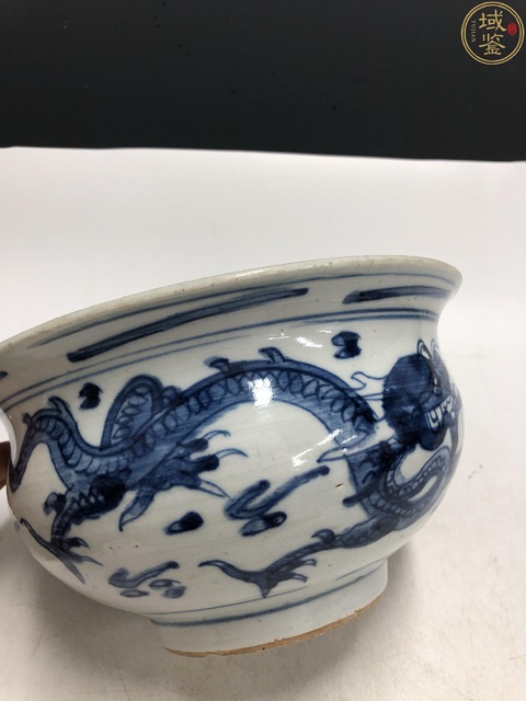 古玩陶瓷清早·青花雙龍戲珠紋香爐拍賣，當前價格5580元