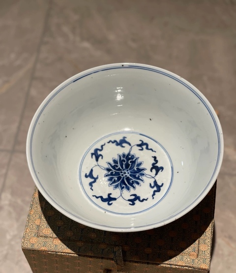 古玩陶瓷青花碗真品鑒賞圖