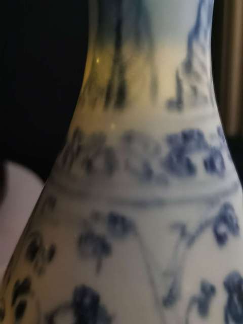 古玩陶瓷花卉紋青花玉壺春瓶真品鑒賞圖