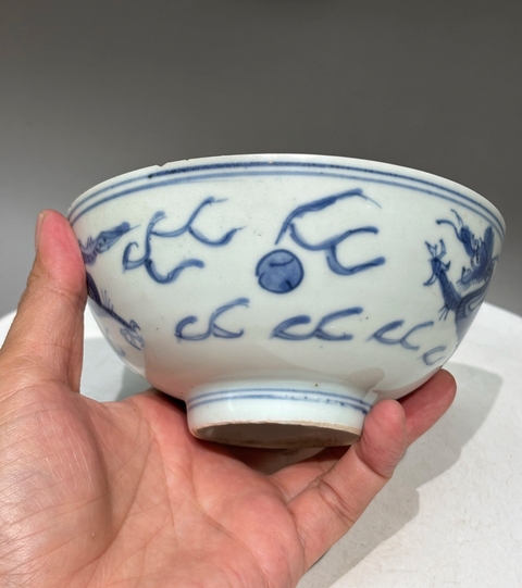 古玩陶瓷海水江崖龍紋青花碗真品鑒賞圖