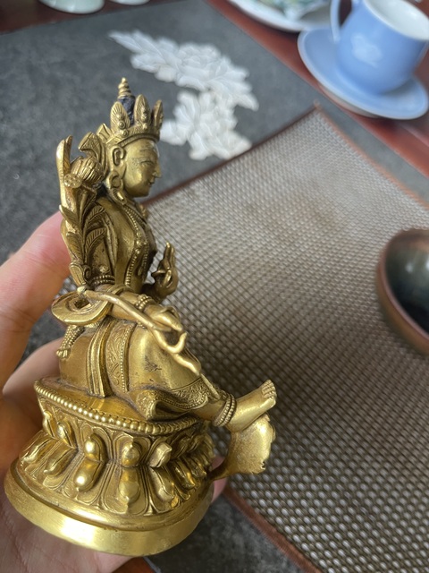 古玩銅器鎏金綠度母造像真品鑒賞圖