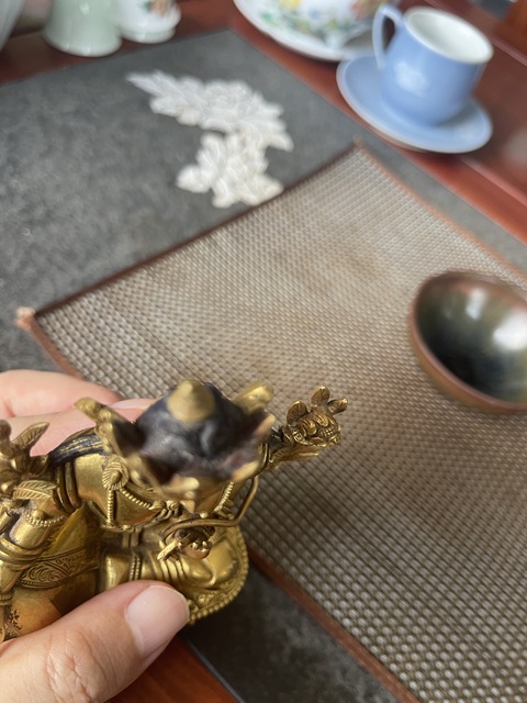 古玩銅器鎏金綠度母造像真品鑒賞圖
