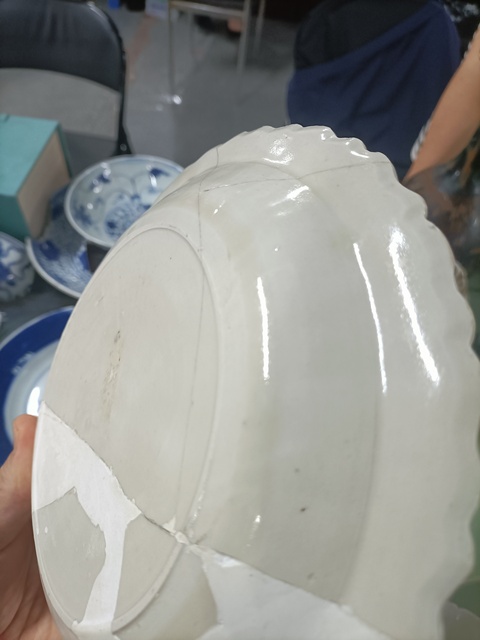 古玩陶瓷定窯盤真品鑒賞圖