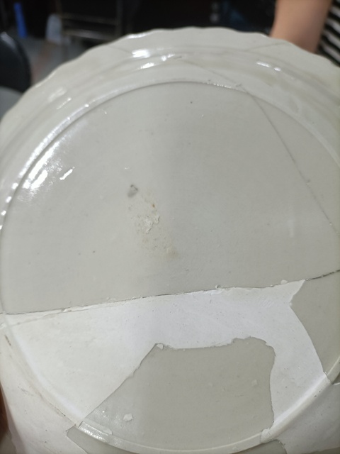 古玩陶瓷定窯盤真品鑒賞圖