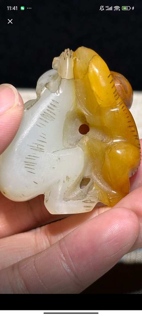 古玩玉器岫玉雕“輩輩侯”把件真品鑒賞圖
