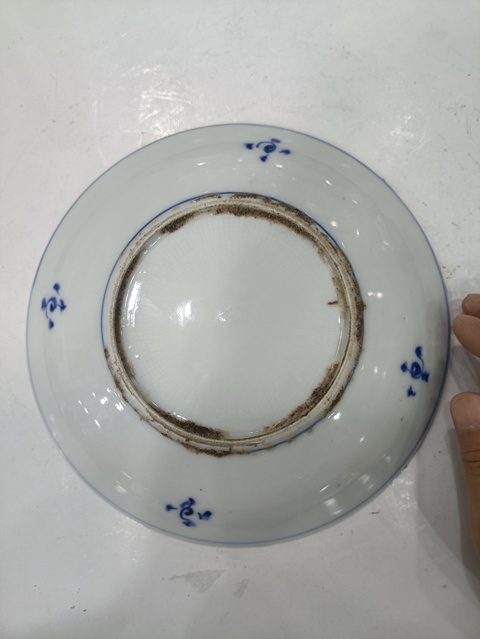 古玩陶瓷青花釉里紅盤真品鑒賞圖