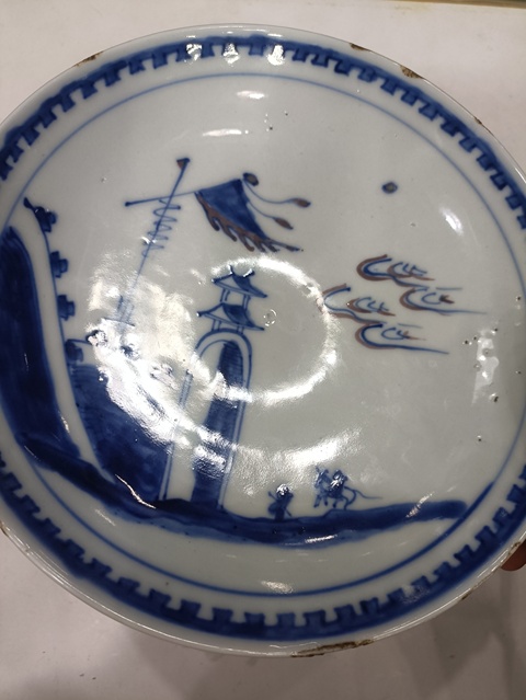 古玩陶瓷青花釉里紅盤真品鑒賞圖