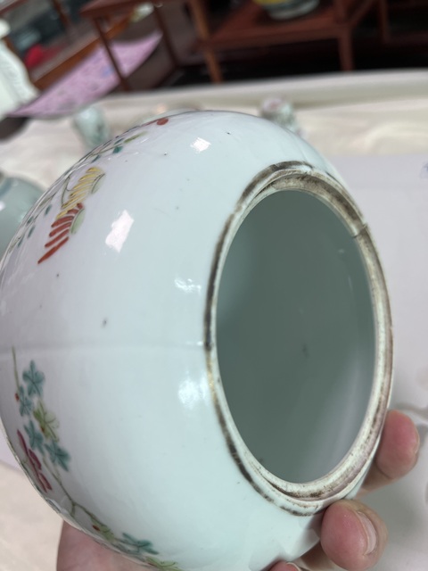 古玩陶瓷粉彩鶴鹿同春茶壺真品鑒賞圖