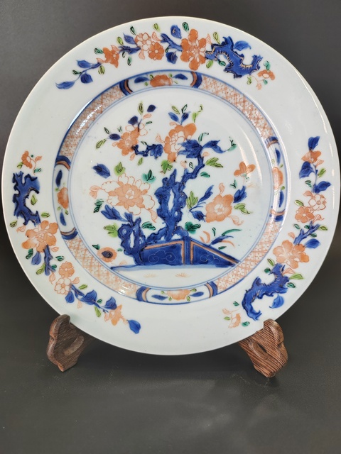 古玩陶瓷青花五彩花卉紋盤真品鑒賞圖