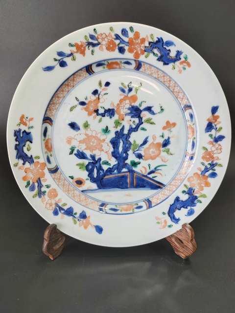 古玩陶瓷青花五彩花卉紋盤真品鑒賞圖