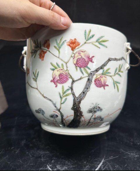 古玩陶瓷民國 粉彩石榴紋蓋缸真品鑒賞圖