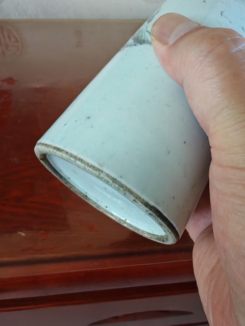 古玩陶瓷淺絳彩山水人物筆筒真品鑒賞圖
