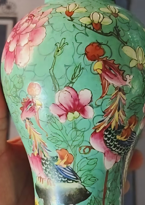 古玩陶瓷粉彩鳳紋雞腿瓶真品鑒賞圖