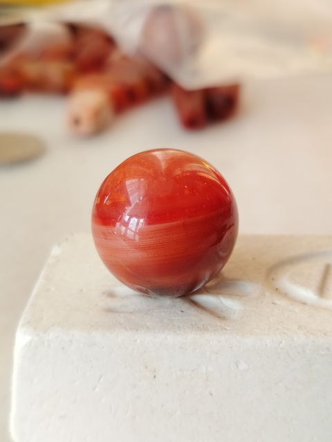 古玩玉器天然紅瑪瑙珠一枚拍賣,當前價格266元