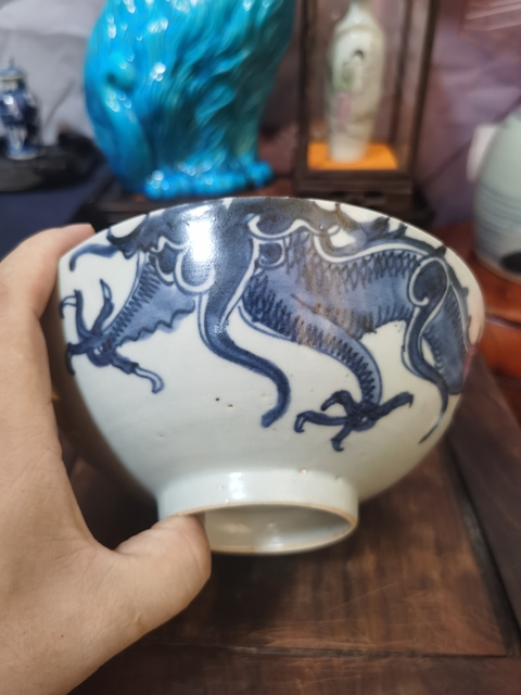 古玩陶瓷青花過墻龍紋碗，平臺不允許估價真品鑒賞圖