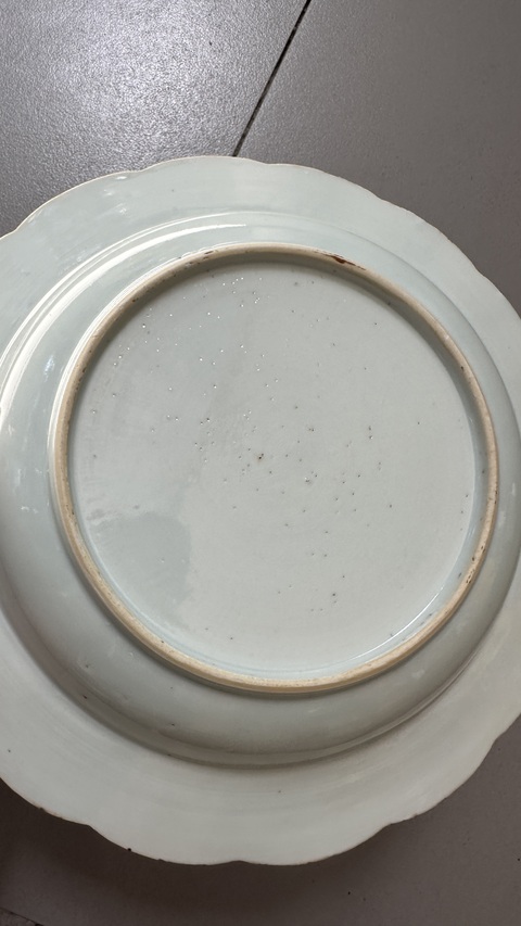 古玩陶瓷青花山水人物花口盤真品鑒賞圖