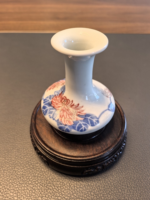 古玩陶瓷青花釉里紅撇口瓶真品鑒賞圖