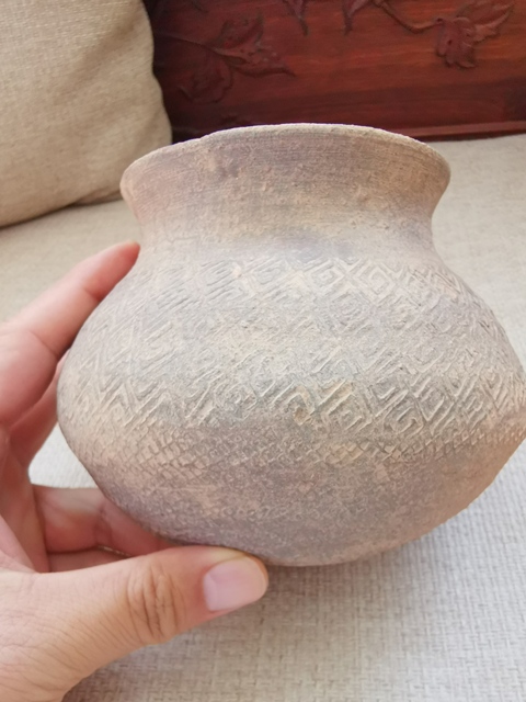 古玩陶瓷漢代陶罐真品鑒賞圖
