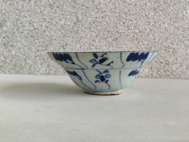 古玩陶瓷青花靈芝花卉紋碗拍賣,當前價格398元