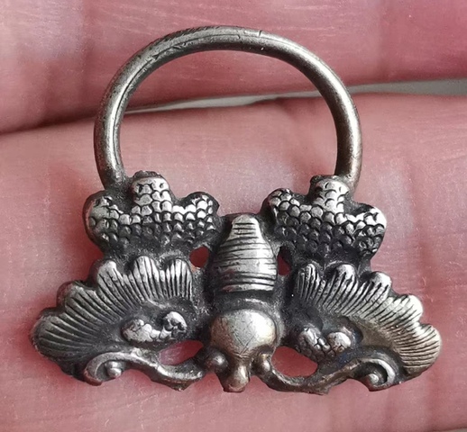 古玩雜項(xiàng)精美清代銀蝴蝶拍賣(mài),當(dāng)前價(jià)格118元