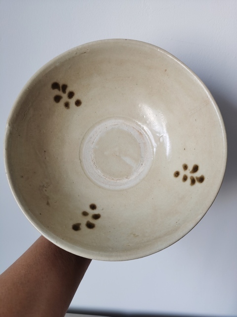 古玩陶瓷定窯系外黑內白大碗真品鑒賞圖